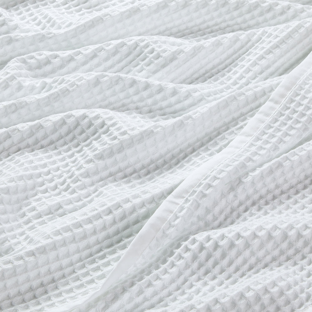 Eucalyptus Lyocell Coverlet
